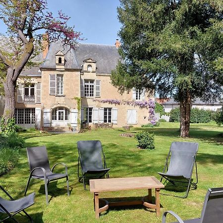 Manoir Du Bellay Bed and Breakfast Montreuil-Bellay Exteriör bild